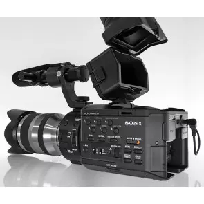 Видеокамера Sony NEX-FS100EK